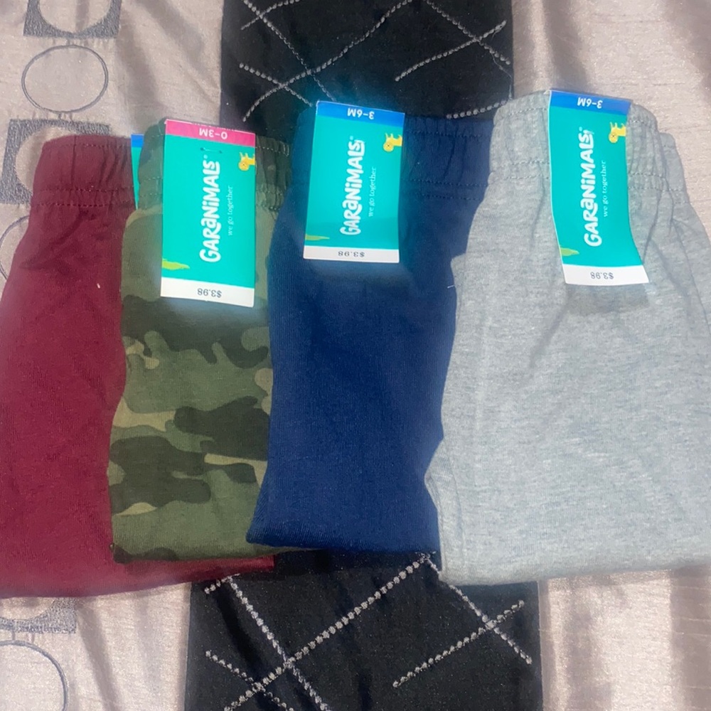 4 Garanimals 0-3/3-6 months pants
